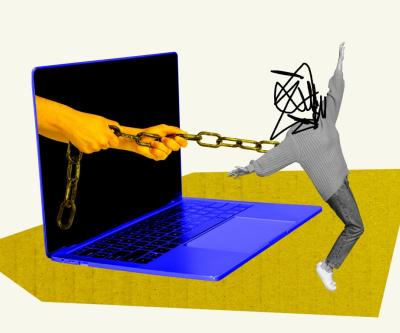 Laptop, aus dem Hände an einer Kette eine Person "hineinziehen", copyright: iStock.com/Deagreez